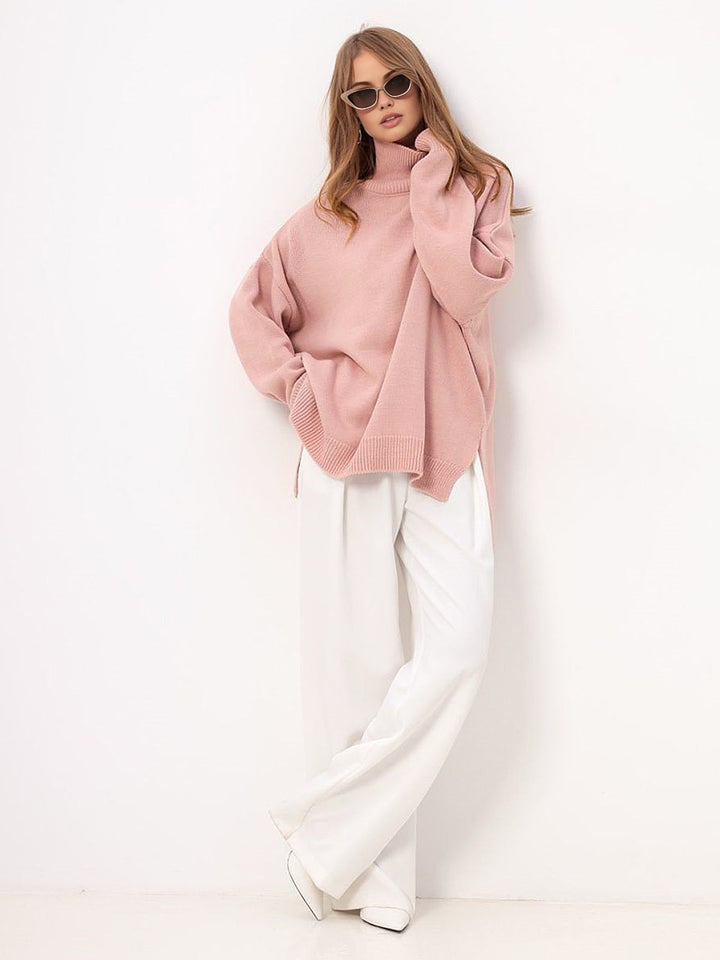Nahaufnahme des weichen Strickmusters am Oversize-Pullover