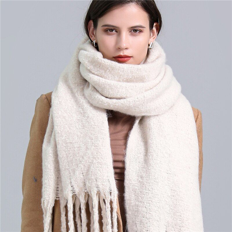 Women's Oversized Plaid Scarf With Tassels