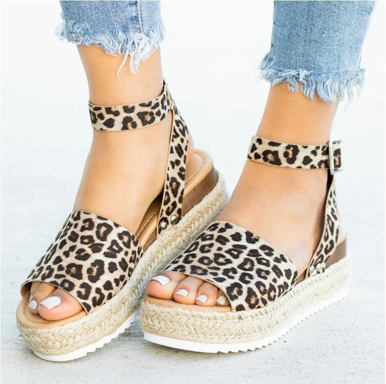 Leona Stylische Sommersandalen für Damen