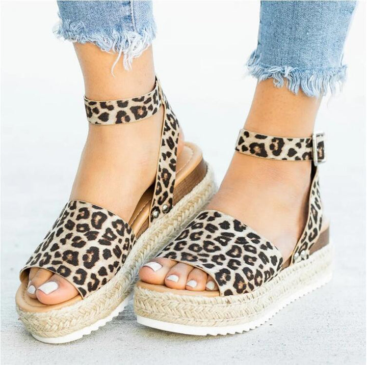 Leona Stylische Sommersandalen für Damen