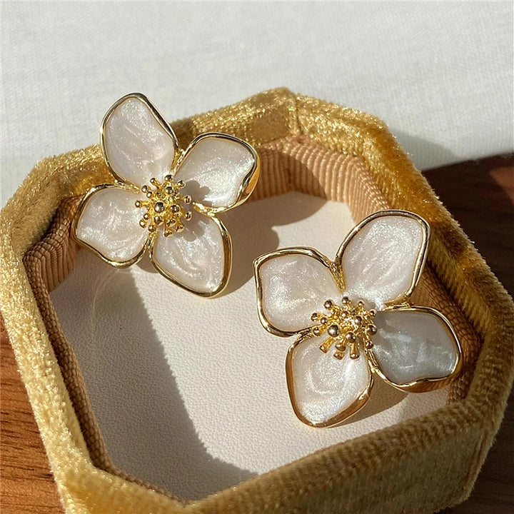 Vintage Hibiskus Ohrstecker