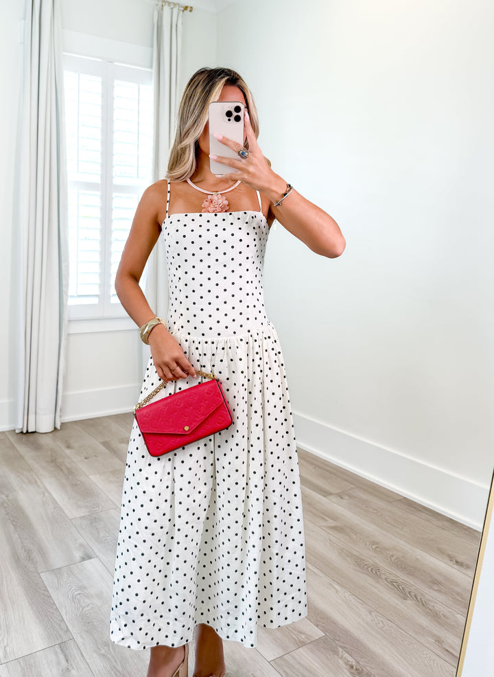 Retro Sommerkleid für Damen mit Polka Dots, Midi-Länge und Spaghettiträgern