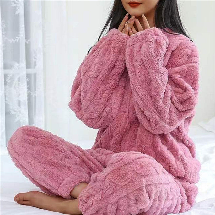Damen-Pyjama-Set als kuschelige Nachtbekleidung