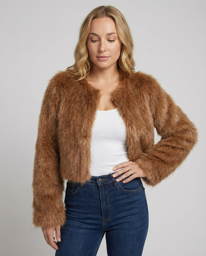 Damen Kurzjacke Aus Flauschigem Stoff
