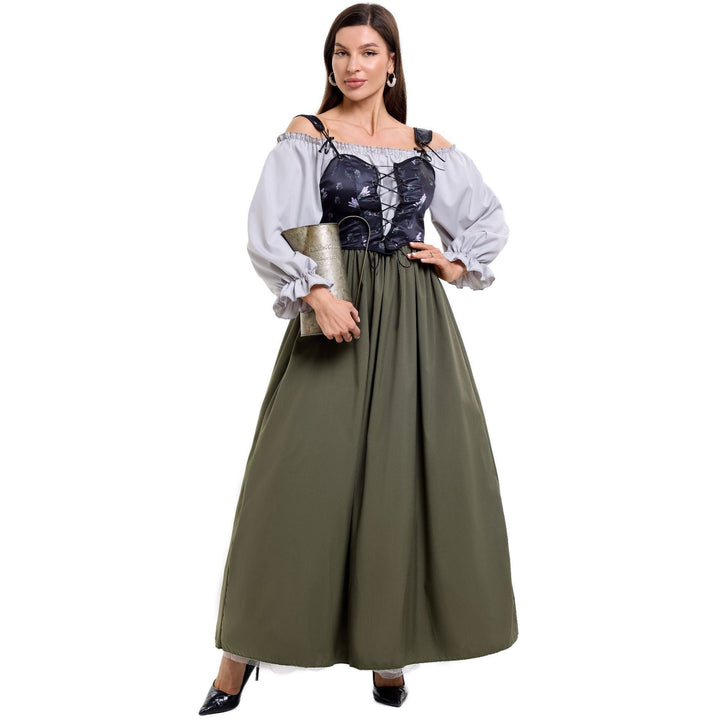 Damen-Trachtenkleid mit romantischem Oberteil und fließendem Rock in der Gesamtansicht