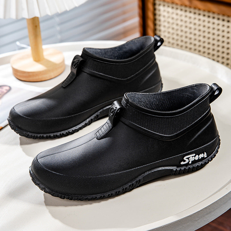 Seitliche Ansicht bequemer Damen-Gummistiefel
