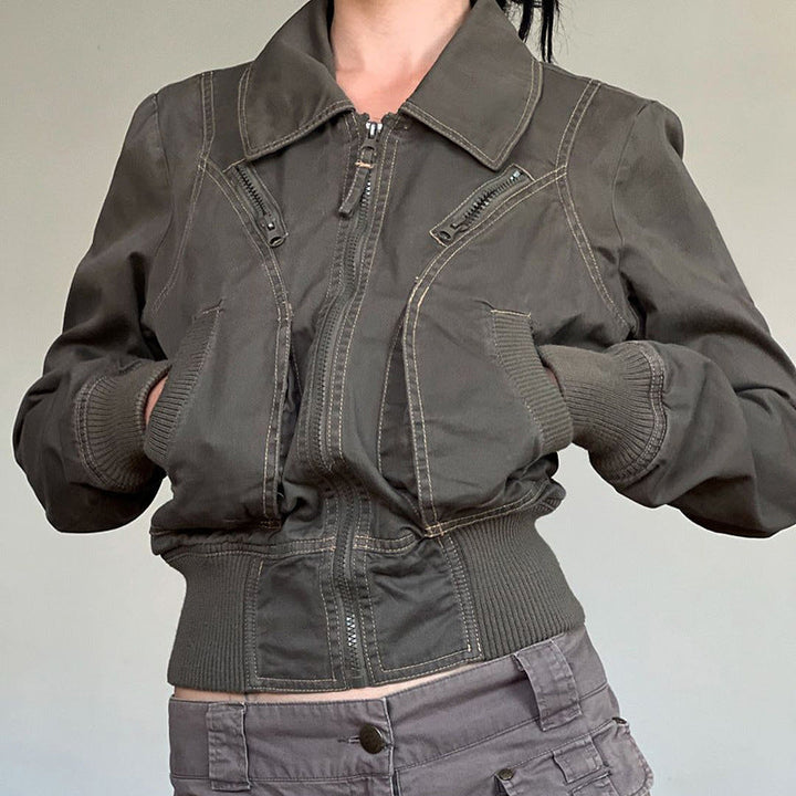 Damenjacke mit kurzem Cropped-Schnitt und praktischem Reißverschluss