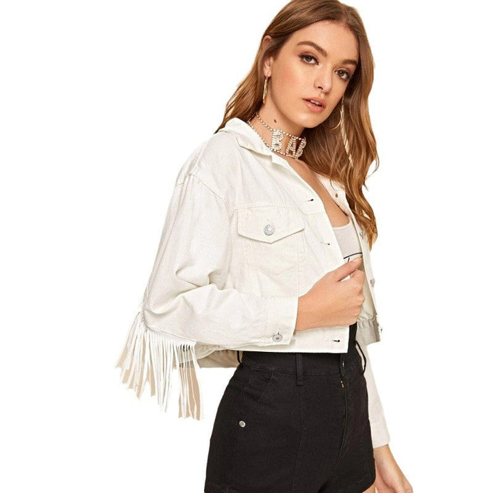 Kurze Damenjacke mit Fransen für moderne und entspannte Looks
