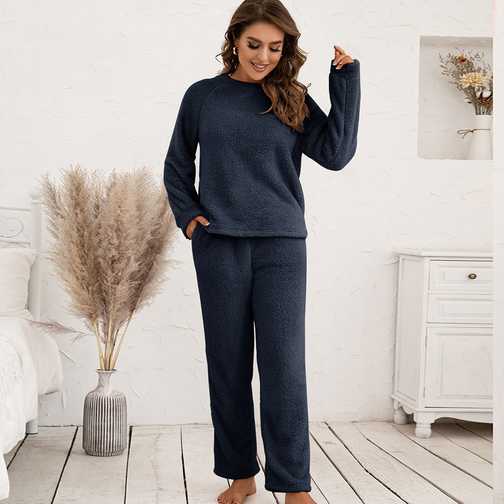 Weicher Damenpyjama als zweiteiliges Set