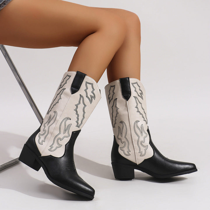Damen-Cowboystiefel im Westernstil mit dekorativer Stickerei