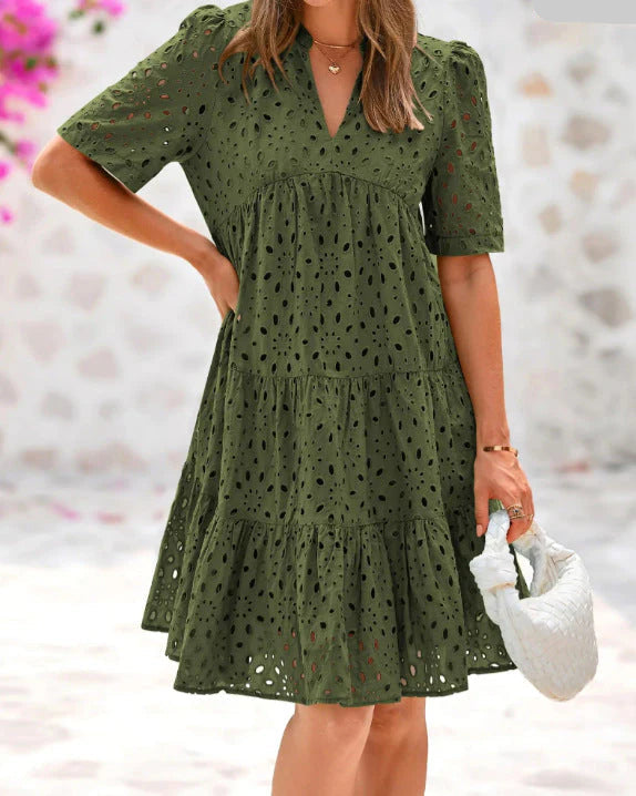 Elegantes Sommerkleid mit Spitzenvolants für Damen