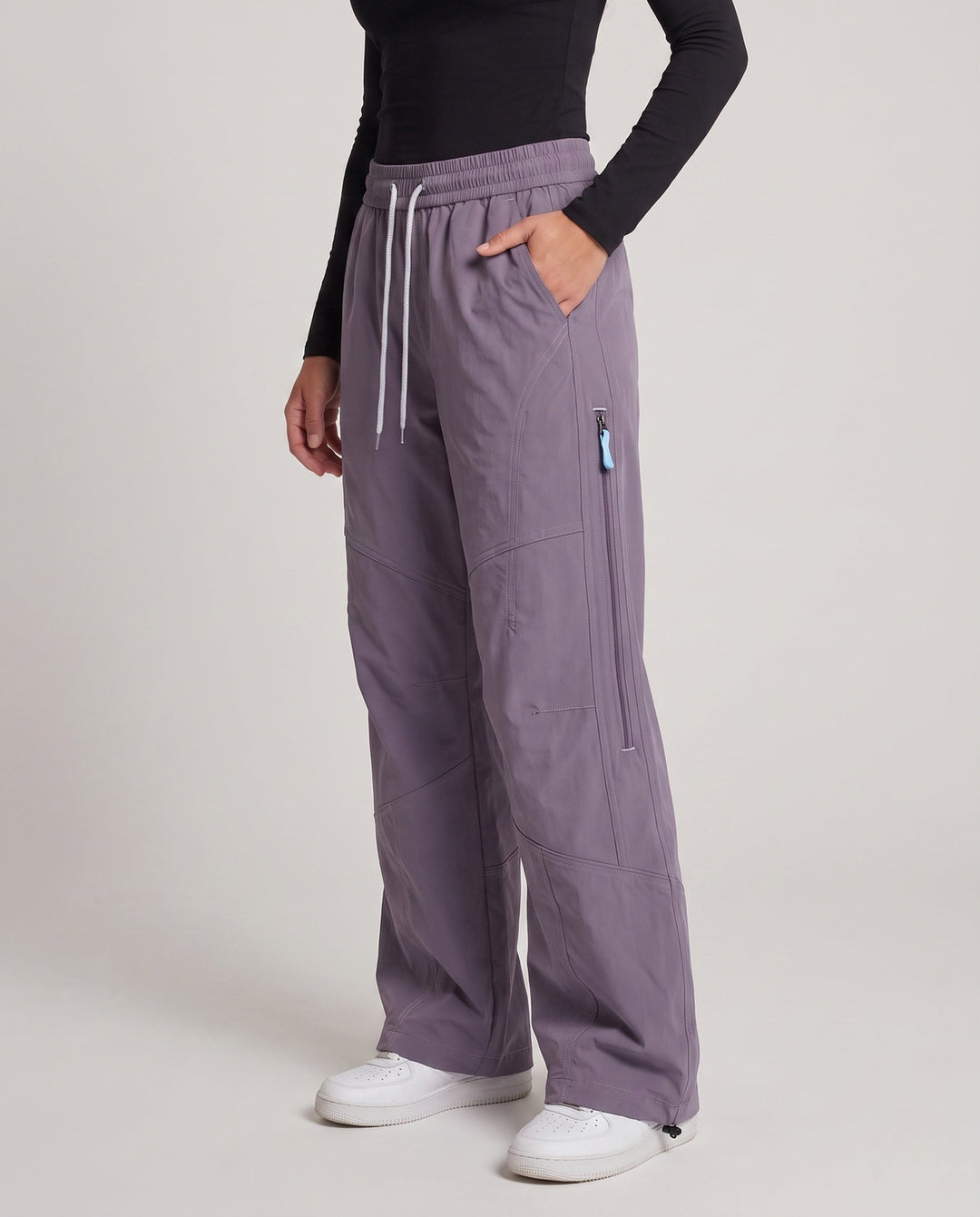 Technische Damenhose für Outdoor-Aktivitäten und Wanderungen