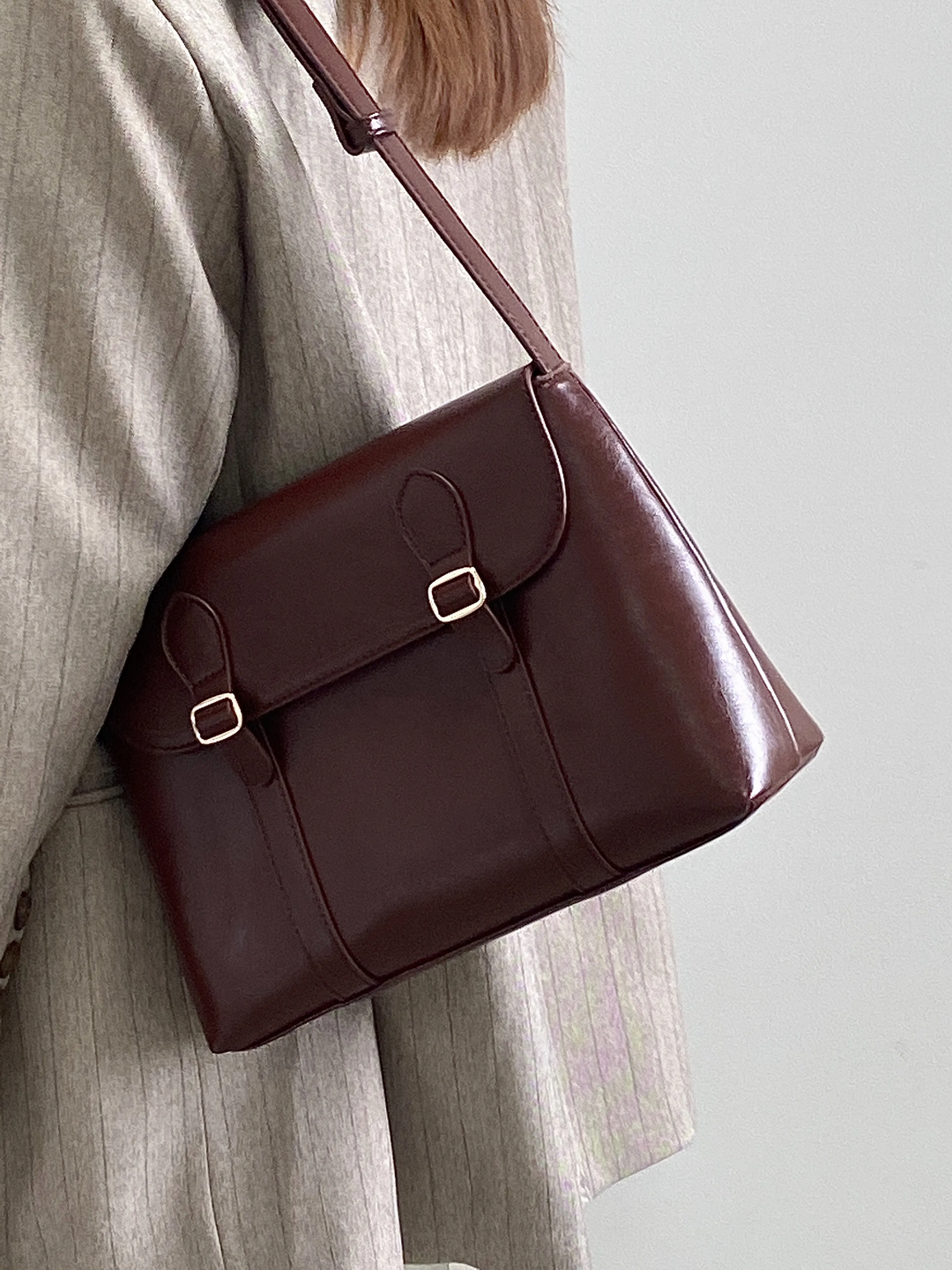 Helviora® | Klassische Umhängetasche im Vintage-Look