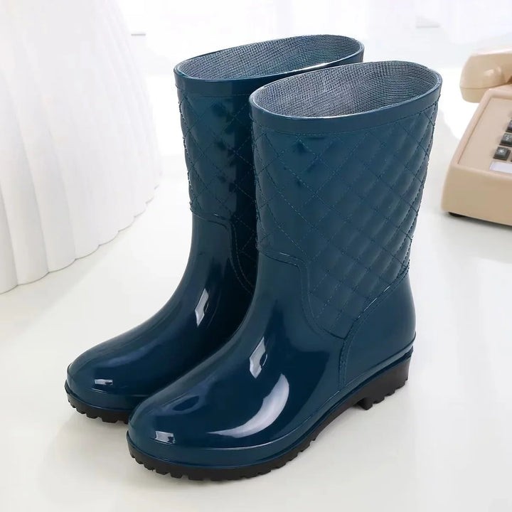 Seitenprofil der Damen-Regenstiefel für regnerisches Wetter