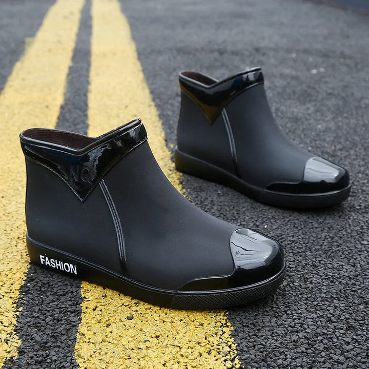 Damen-Gummistiefel für regnerische Tage in der Gesamtansicht