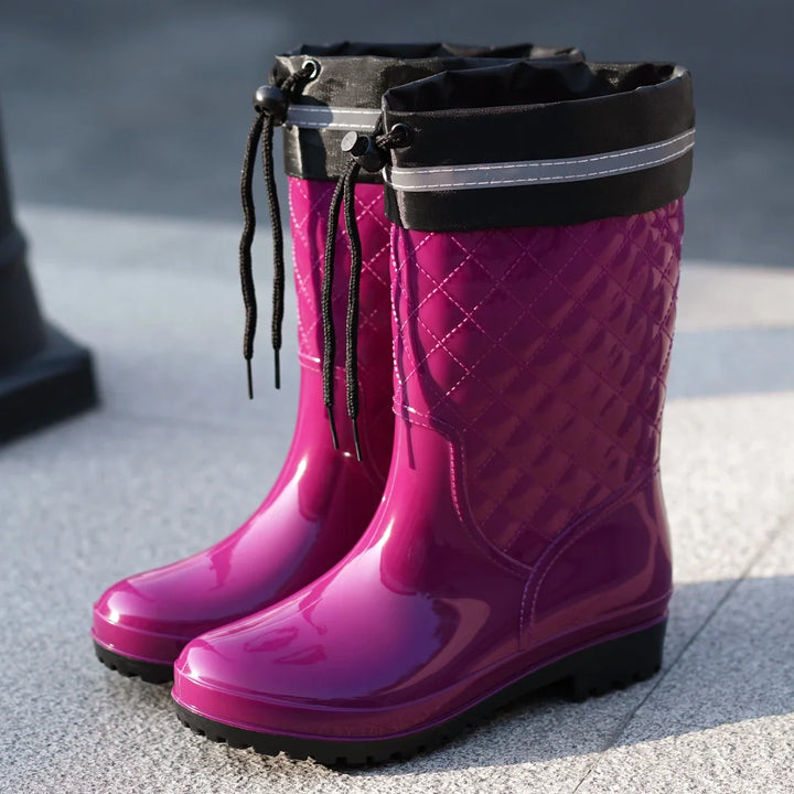 Wasserdichte Regenstiefel für Damen in einer Detailansicht