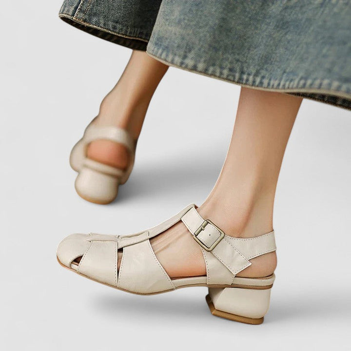 Damen Mary Jane Schuhe mit komfortabler Sohle in Nahaufnahme