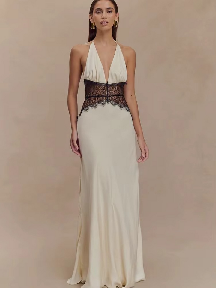 Maxikleid mit Neckholder, Spitzeneinsatz und freiem Rücken