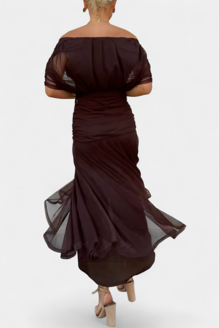 Damenkleid in Maxi-Länge mit V-Ausschnitt