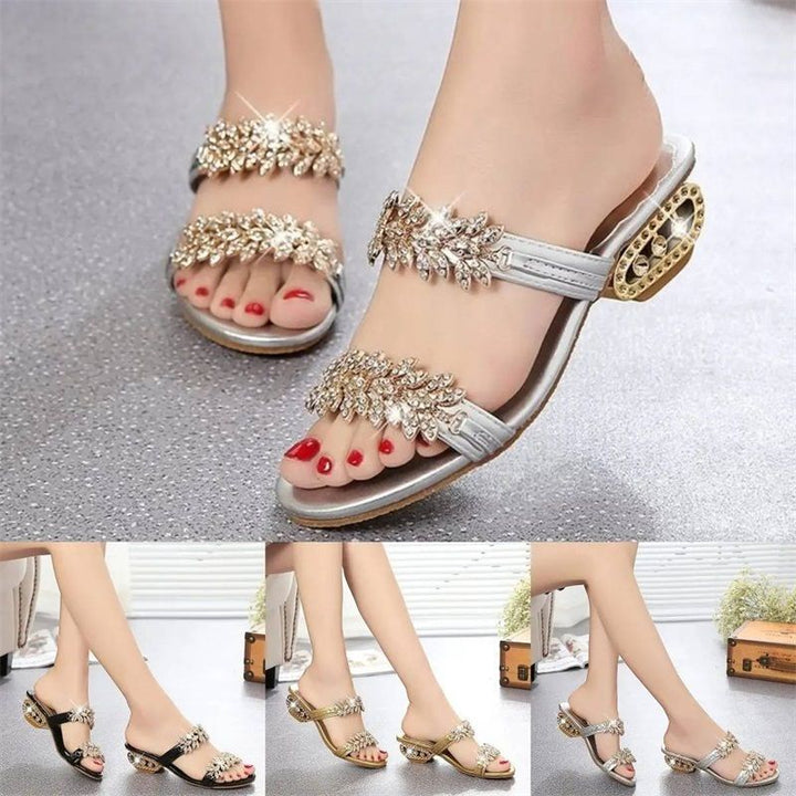 Damen Sandalen mit bequemer Passform seitlich fotografiert