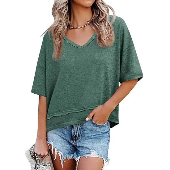 Luftiges Damen T-Shirt mit V-Ausschnitt in entspannter Passform