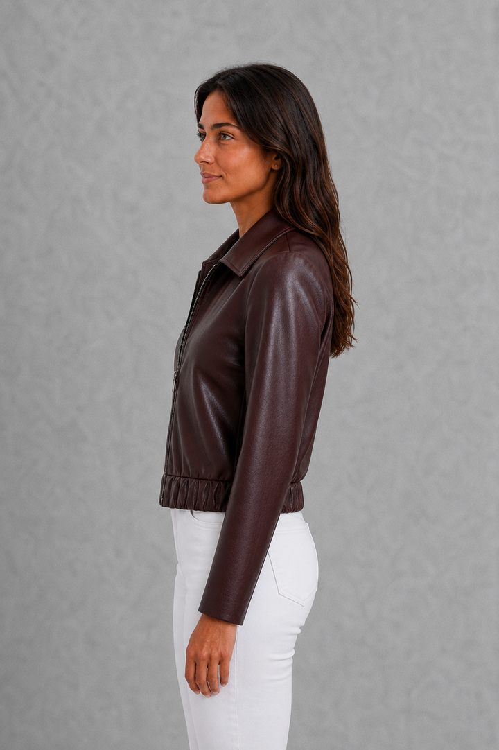 Damenjacke aus veganem Leder mit markantem Bikerstil
