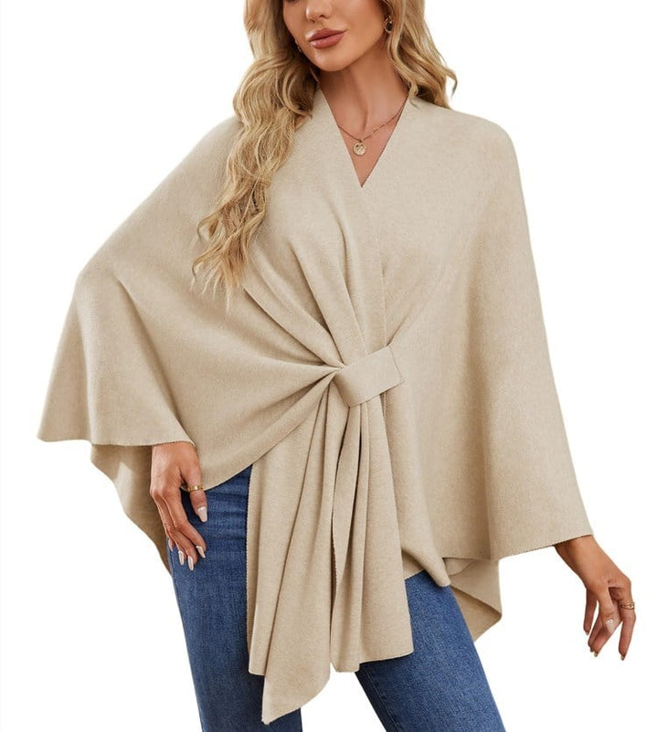 Weicher eleganter Schultertuch-Poncho für gemütliches schickes Schichten