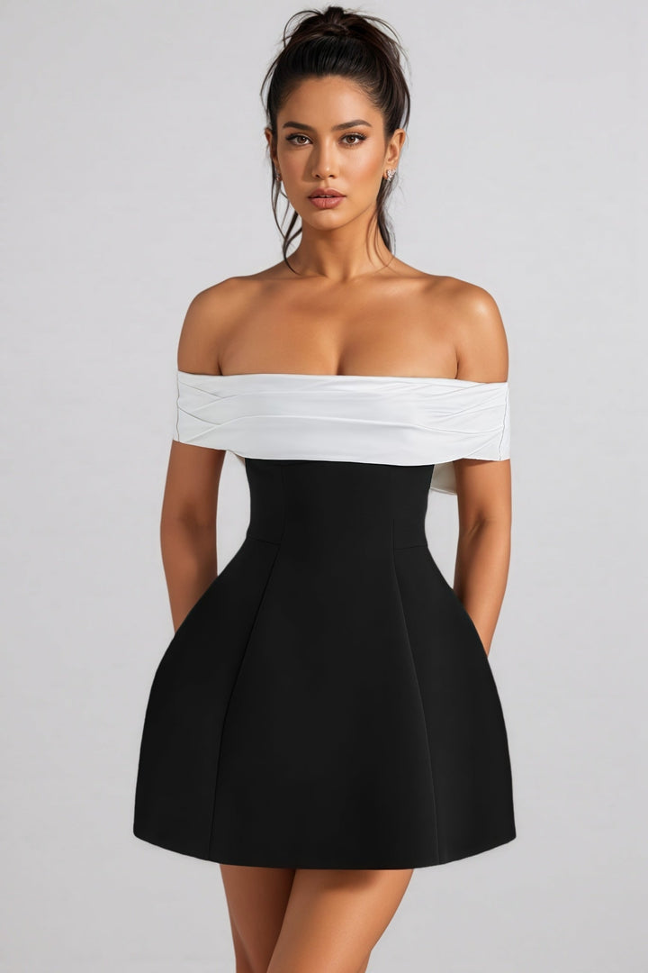 Della ärmelloses Mini-Kleid mit Volant-Details