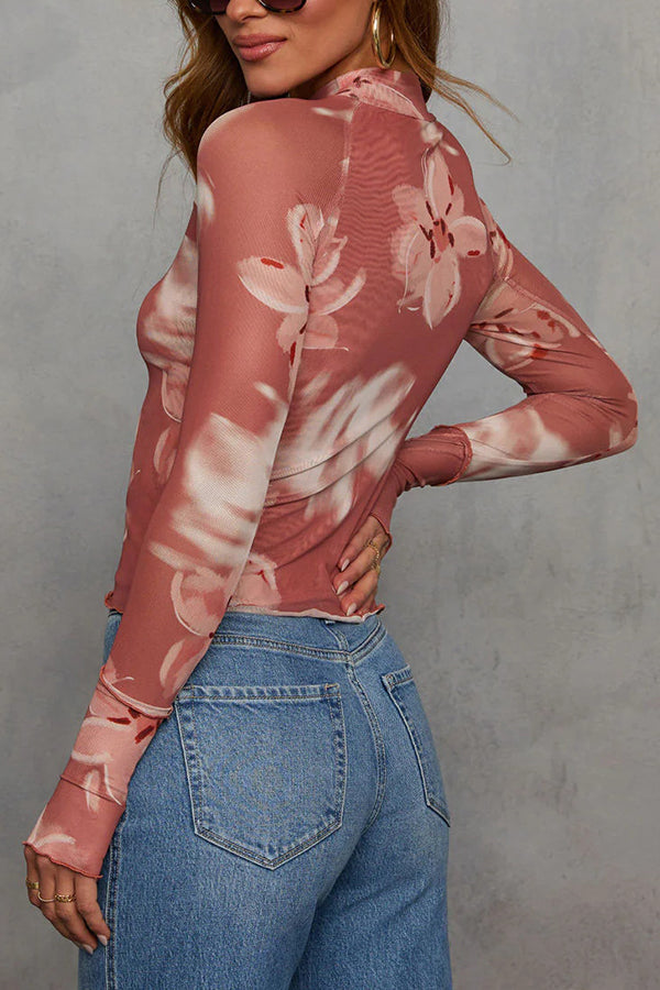 Schmal geschnittenes Langarmshirt mit Blumenmuster für die Freizeit