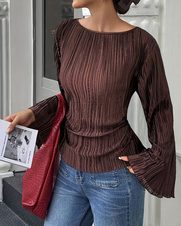 Damenbluse mit weiten, ausgestellten Ärmeln und schlichtem Design