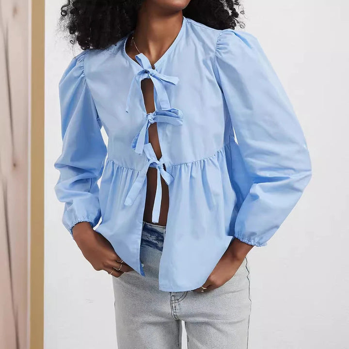 Damen-Bluse mit Schnürung, Rüschensaum und lockerem Sitz
