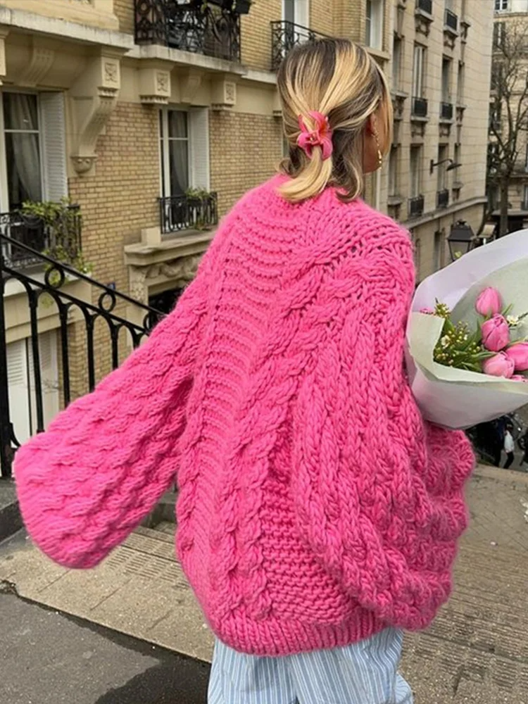 Gemütlicher Grobstrick Großer Pullover mit hohem Kragen