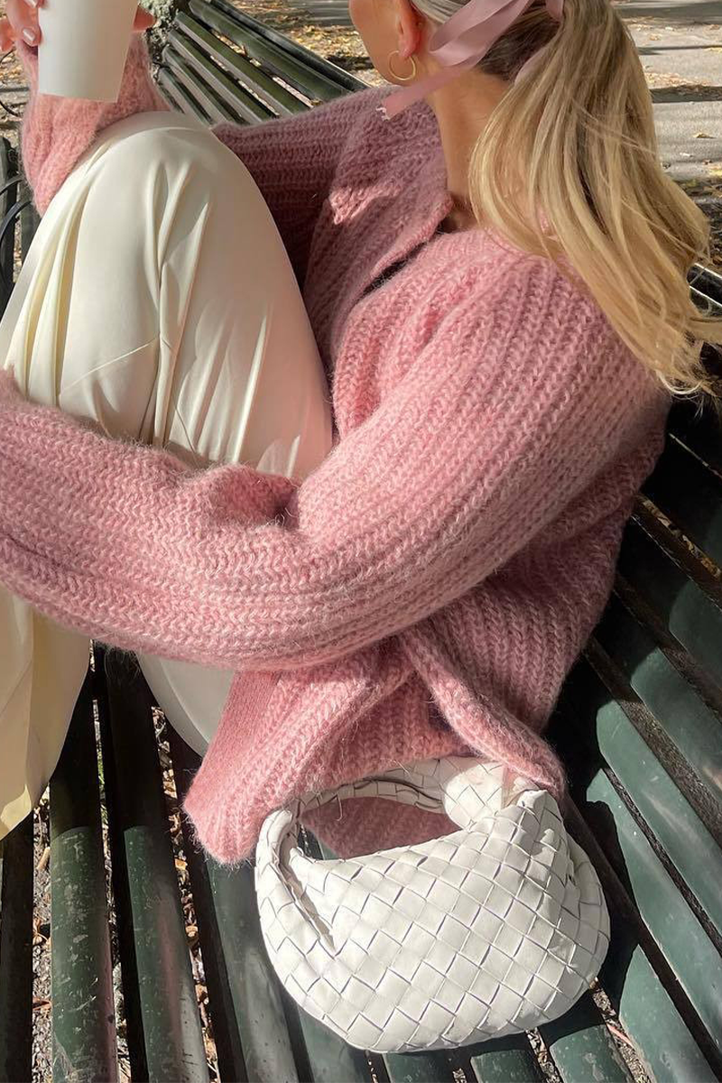 Lässiger Strickpullover mit Knöpfen und Rundhalsausschnitt Außenbekleidung
