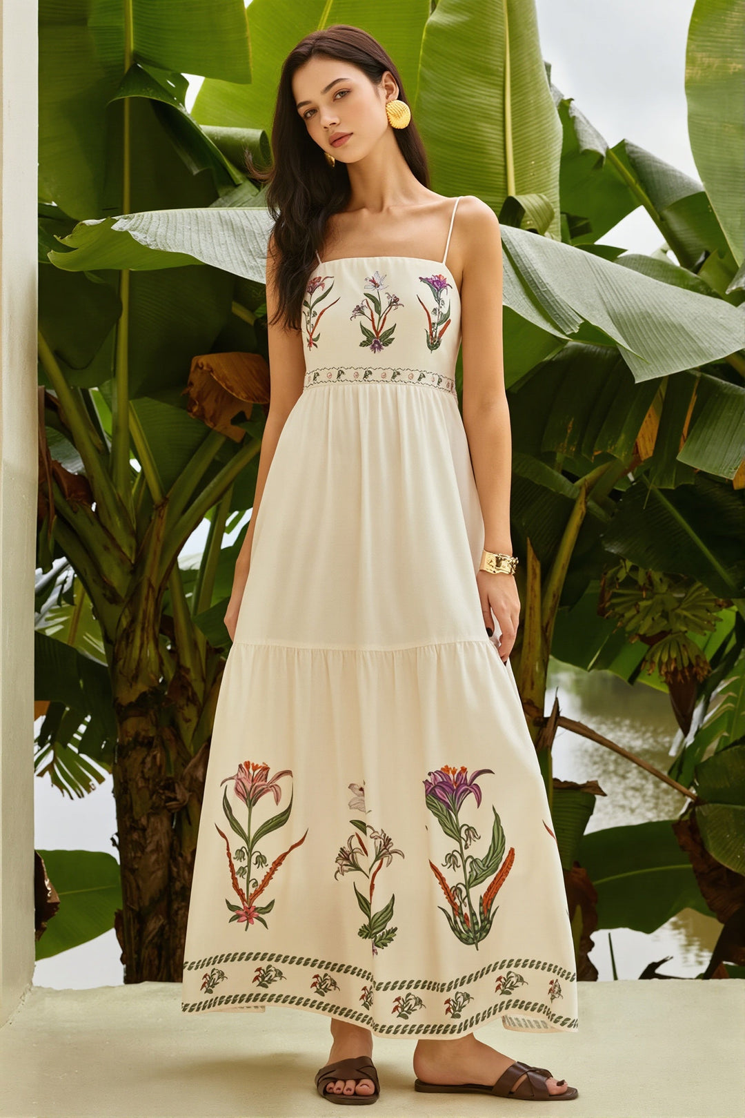 Damen Maxikleid mit Blumenprint und Bandeau-Ausschnitt in voller Ansicht