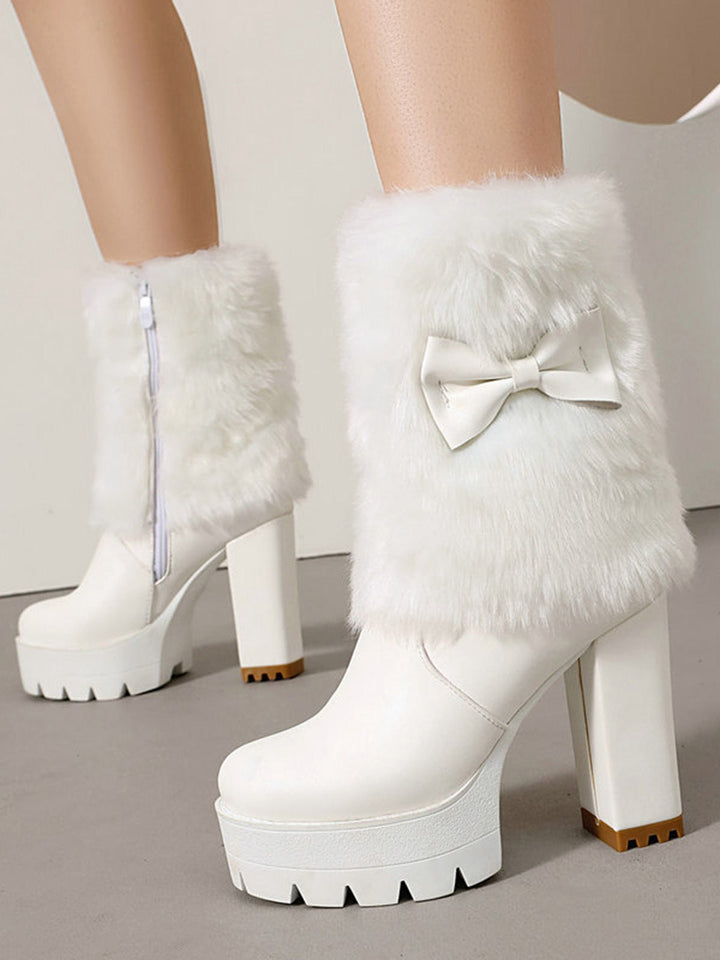 Plüschstiefel mit klobigem Absatz und Vintage-Schleifen-Akzent