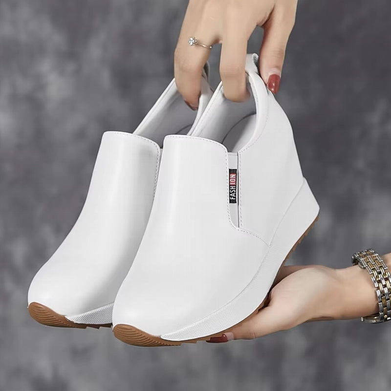 Schicke echte Leder-Stiefeletten mit Blockabsatz