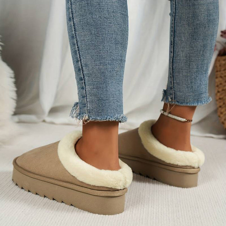 Gemütliche Damen-Hausschuhe mit Fleece-Futter zum Hineinschlüpfen
