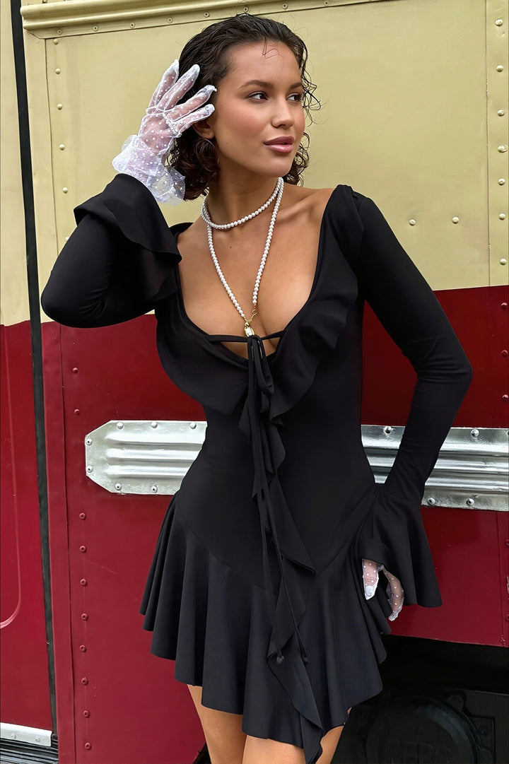Detailansicht des Stoffes vom Damen Minikleid