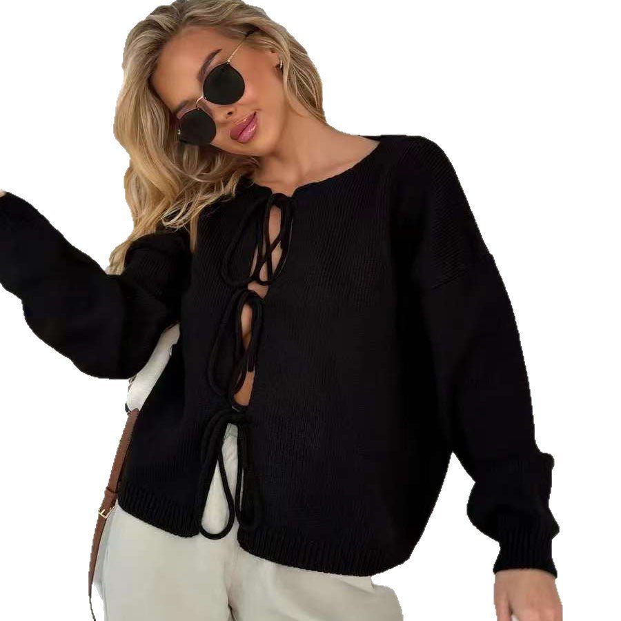 Schicker Kurzstrickjacke mit Schnürung