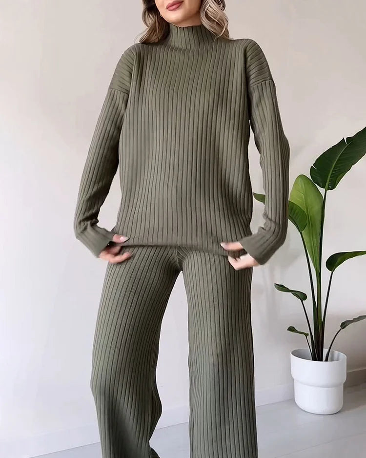 Schickes zweiteiliges Set mit Schlitz für mühelosen lässigen Stil