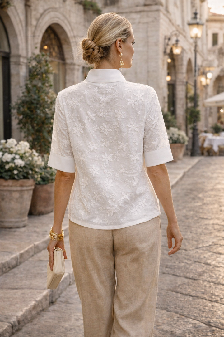 Bluse mit Blumenmuster und kurzen Ärmeln