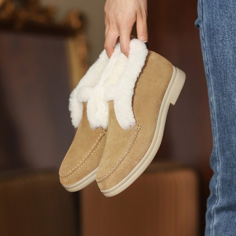 Gemütliche Wildleder-Stiefeletten mit Fellfutter zum Hineinschlüpfen