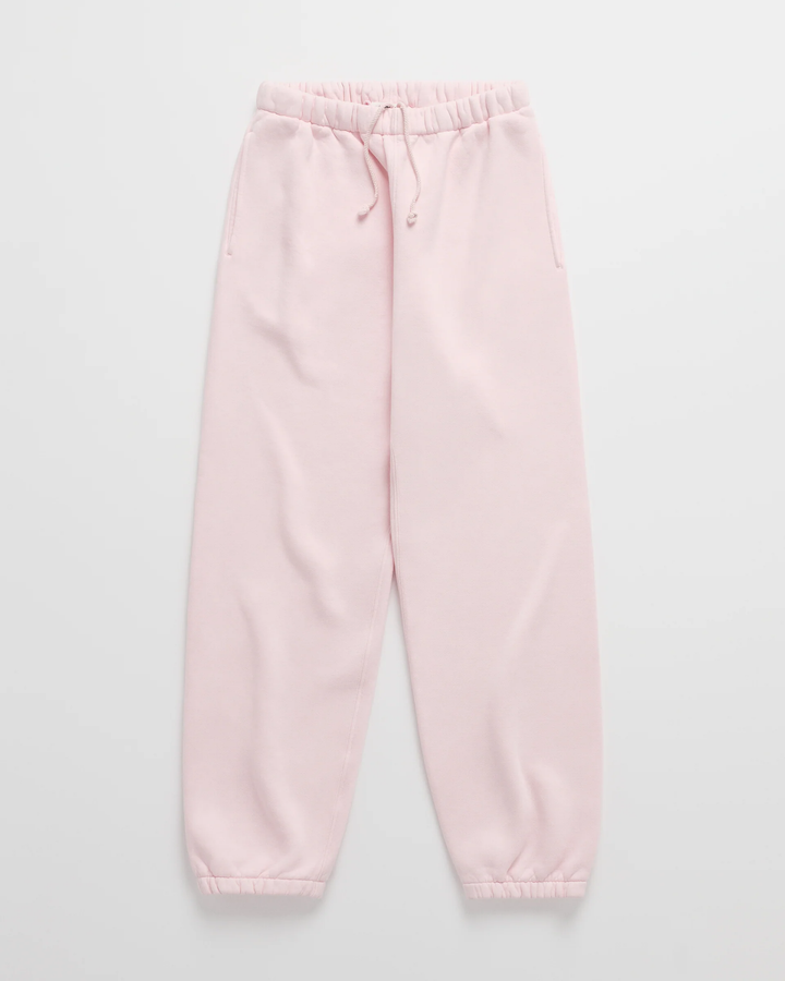 Gemütlicher minimalistischer Kapuzenpullover