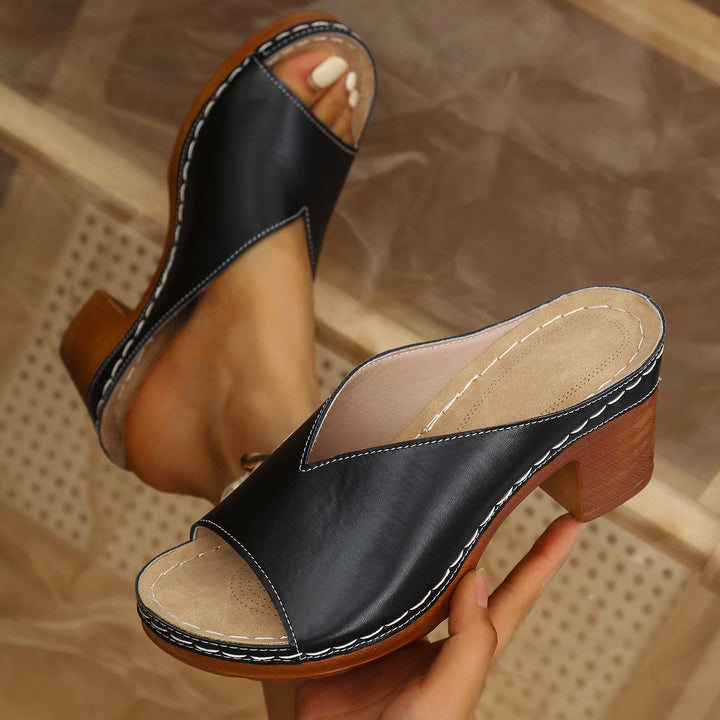Stilvolle orthopädische Komfortsandalen