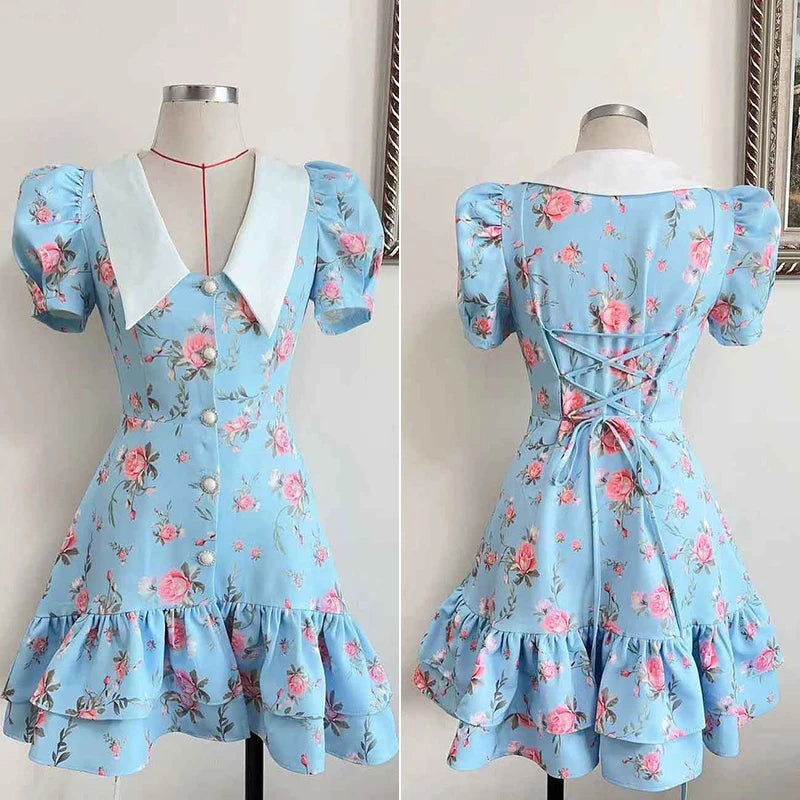 Mini-Kleid mit Puffärmeln und Rüschenbesatz