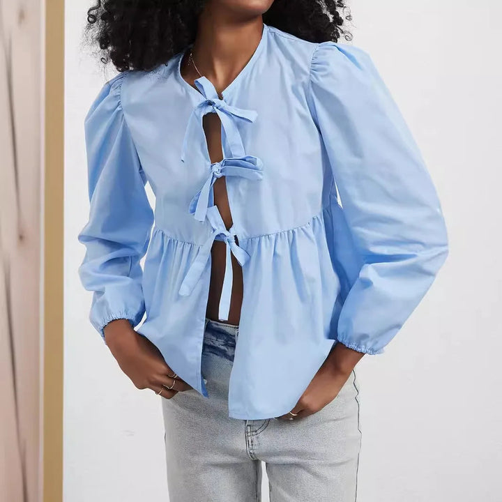 Damen-Bluse mit Schnürung, Rüschensaum und lockerem Sitz