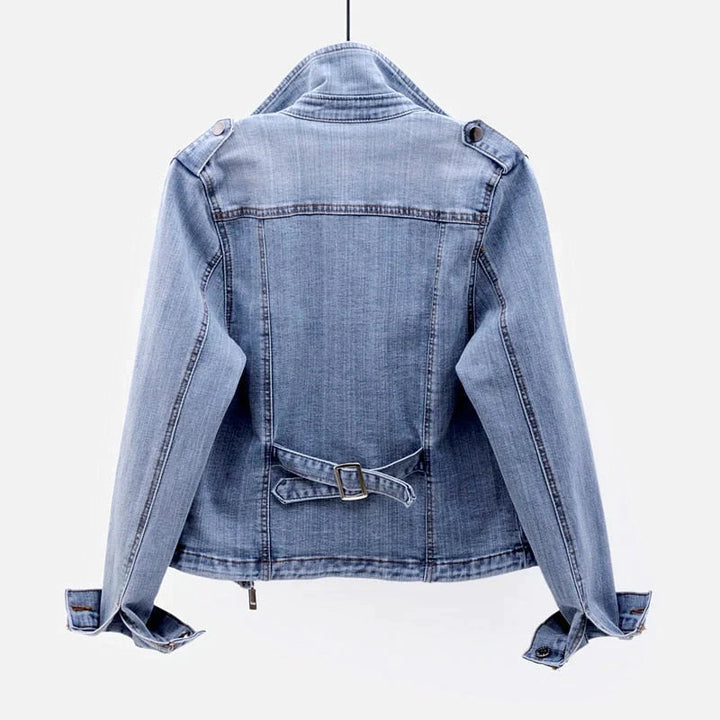 Klassische Jeansjacke mit zeitlosem Fusionsstil