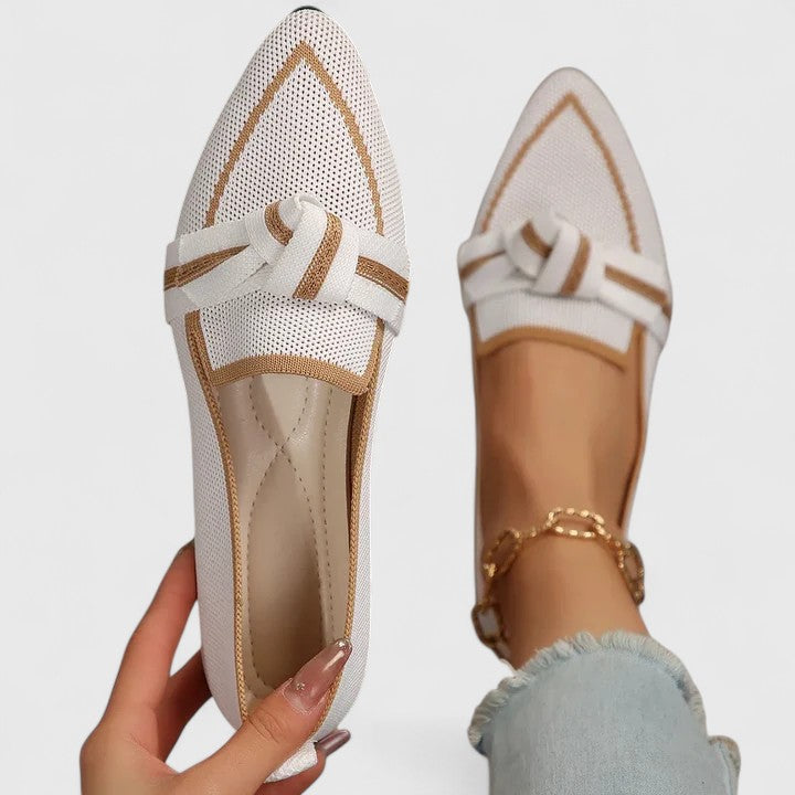 Damen-Loafer in Strickoptik mit spitzer Form, Vorderansicht