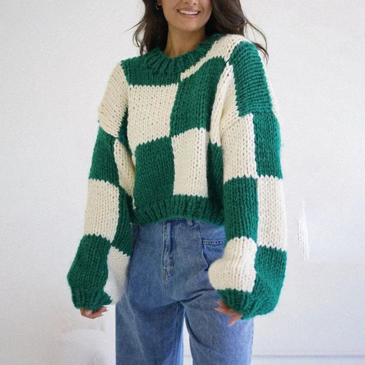 Gemütlicher karierter kurzer Pullover