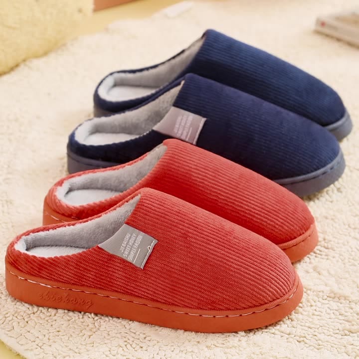 Gemütliche Damen Hausschuhe mit dicker Sohle für den Innenbereich